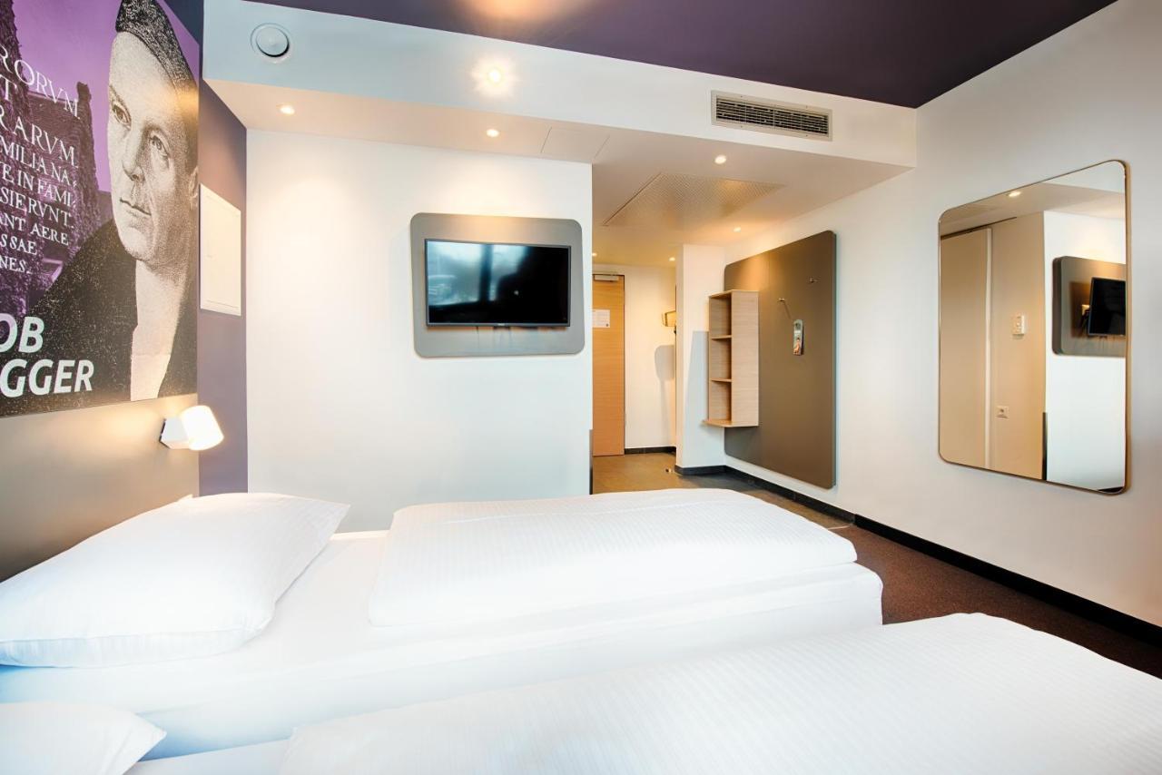 B&B Hotel Augsburg-West Bagian luar foto